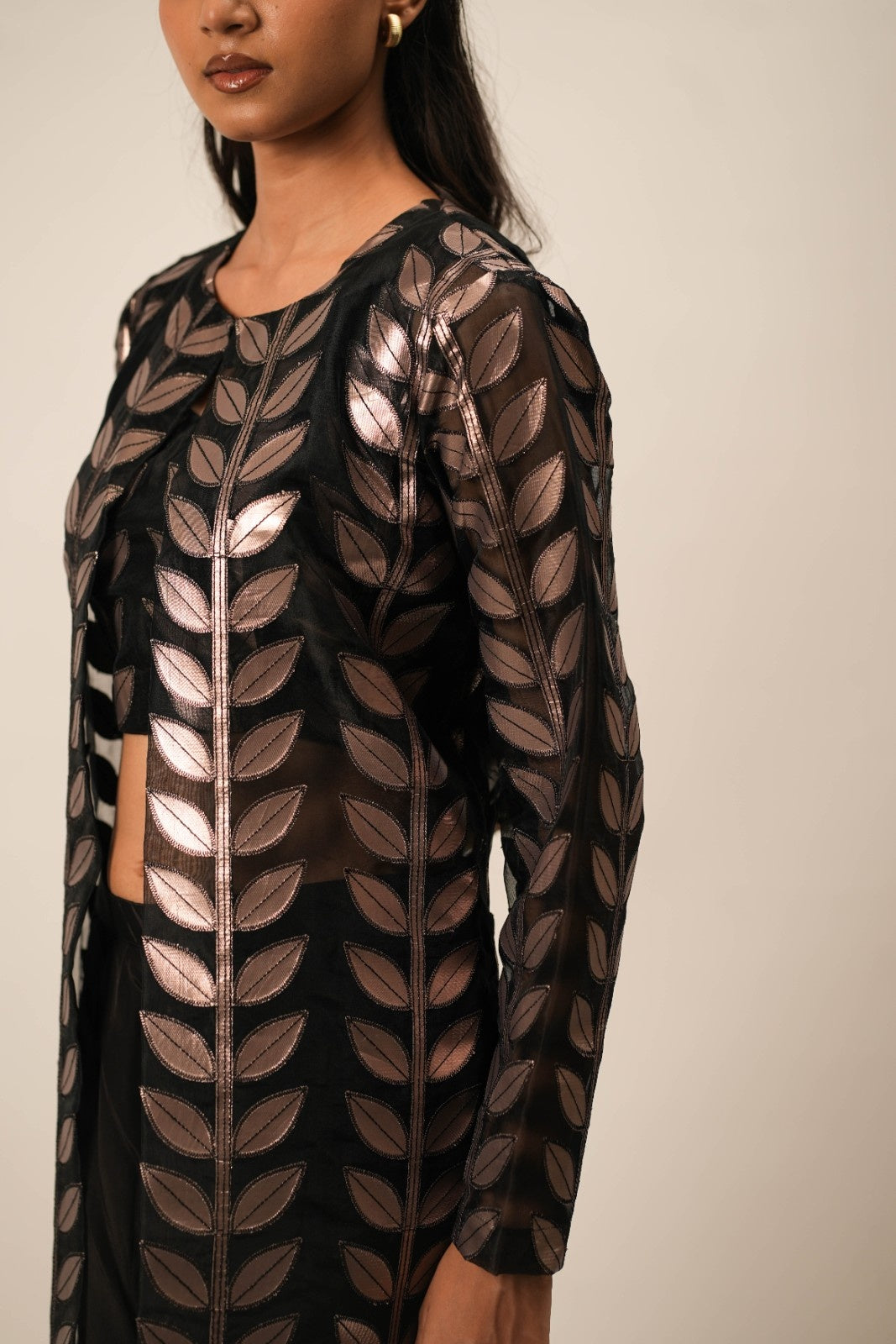 Black canopy